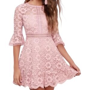 BB‎ Dakota Women Love on Top Mauve Pink Lace Flounce Sleeve Skater Dress Size 4